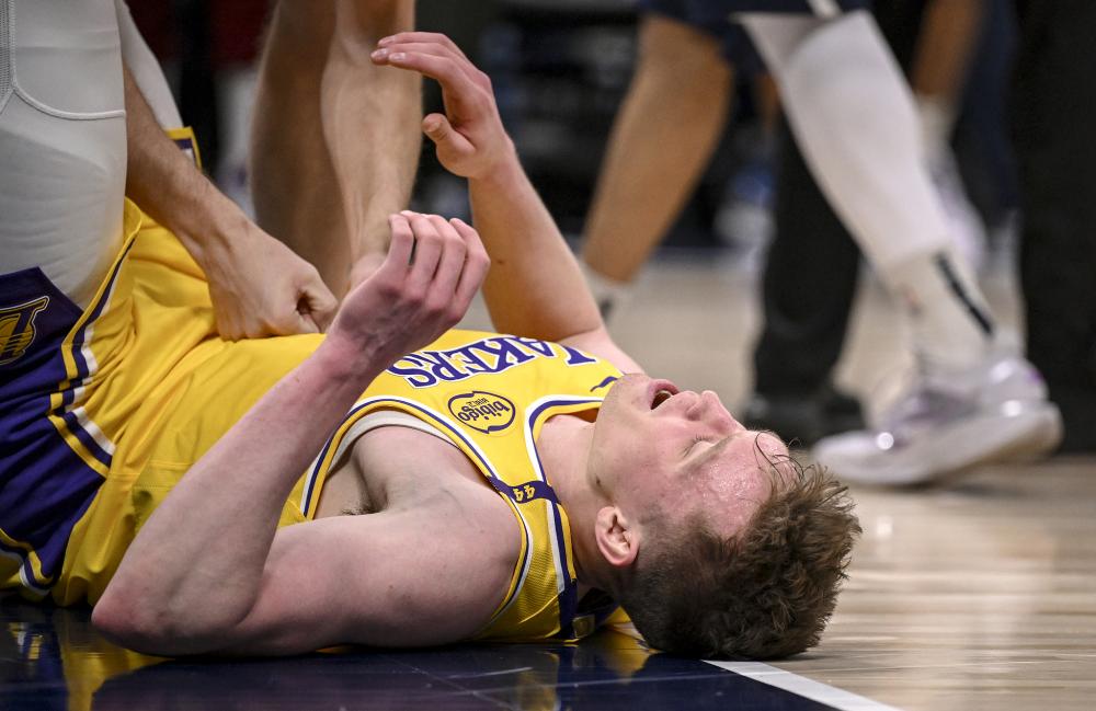 也迫使他们 也迫使他们