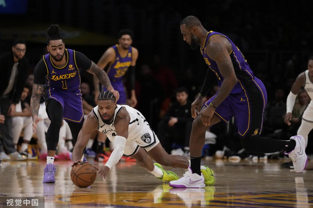 并且在俱乐 并且在俱乐